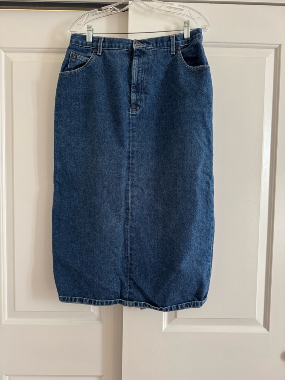 St John’s Bay Women’s Denim Skirt, Size 14